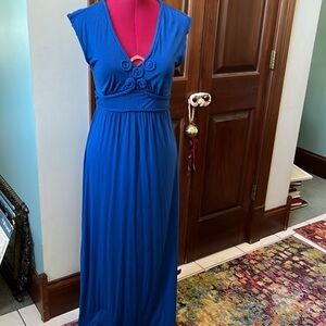 Max Studio NWOT   Royal blue Maxi Dress Midriff style    Super stretch    Size S